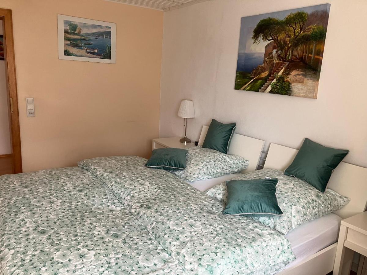 Ferienwohnung Im Gruenen Mit Balkon ヘルデッケ エクステリア 写真