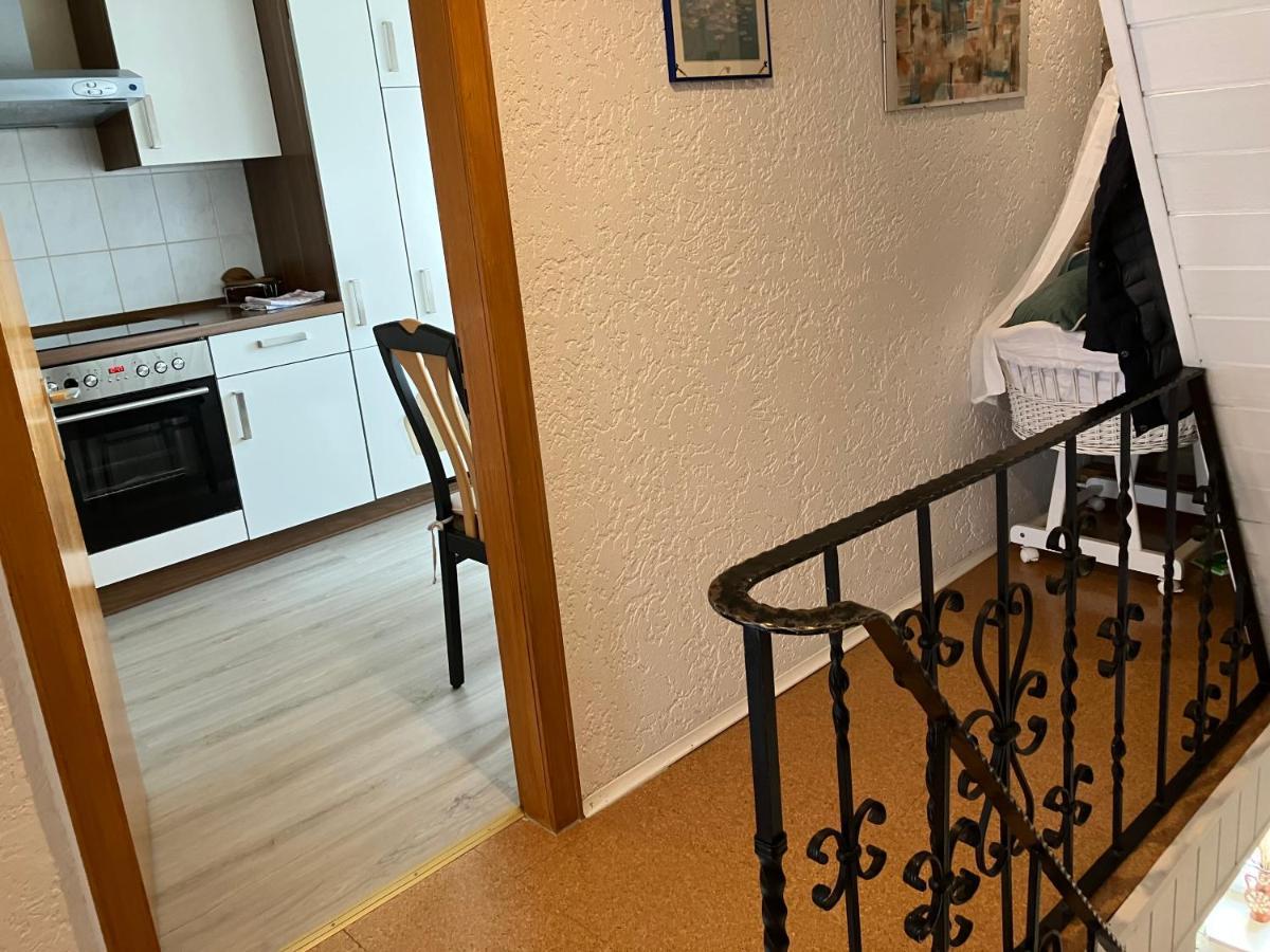 Ferienwohnung Im Gruenen Mit Balkon ヘルデッケ エクステリア 写真